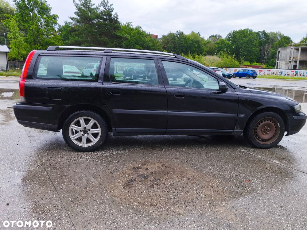 Volvo V70 2.4 D5 AWD Optima - 8