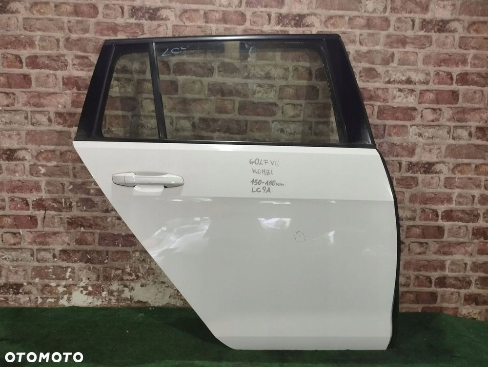 DRZWI TYŁ PRAWE KOMPLETNE VOLKSWAGEN GOLF VII KOMBI 13/20 KOD LC9A - 1