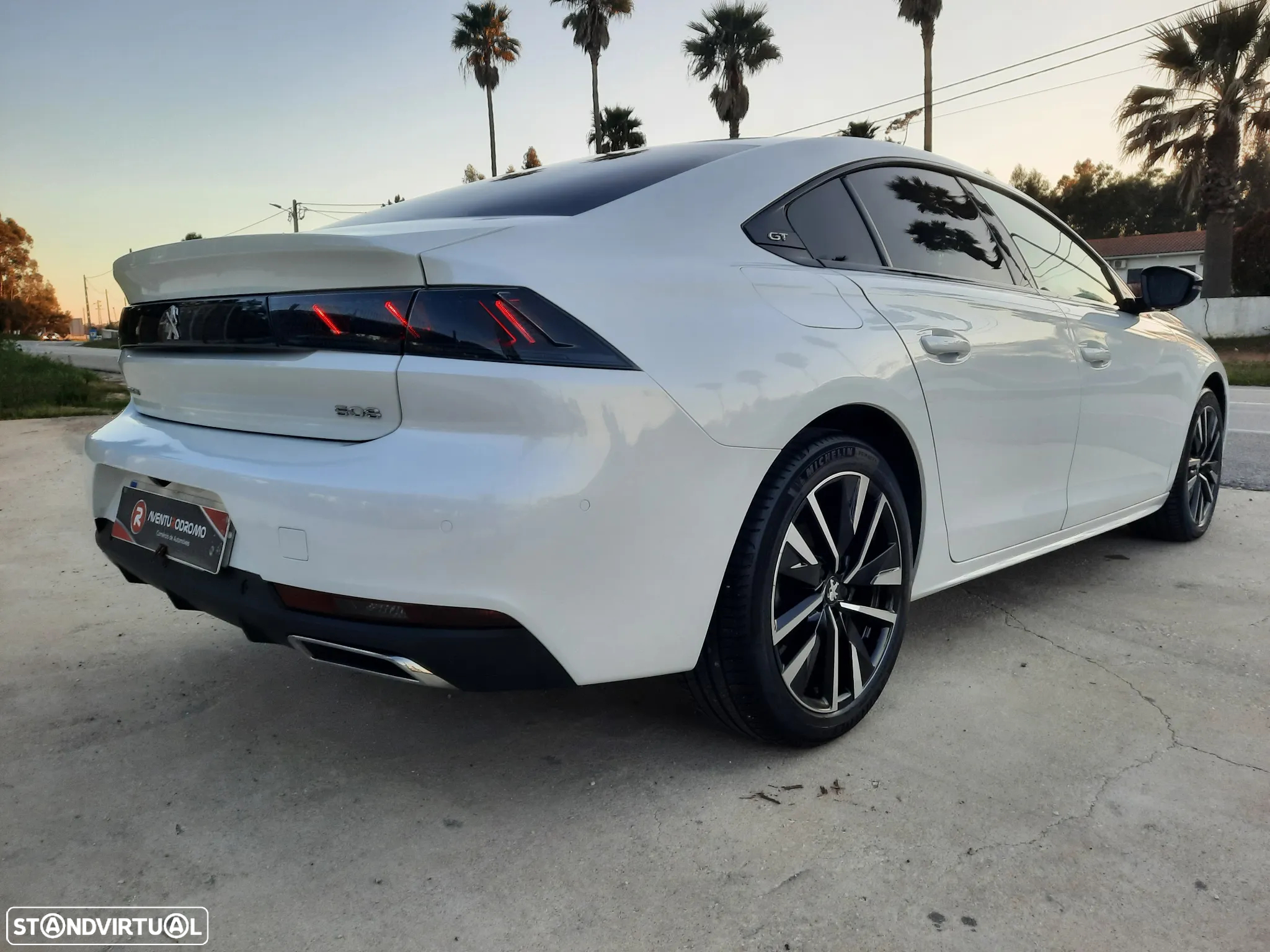 Peugeot 508 1.5 BlueHDi GT EAT8 - 19