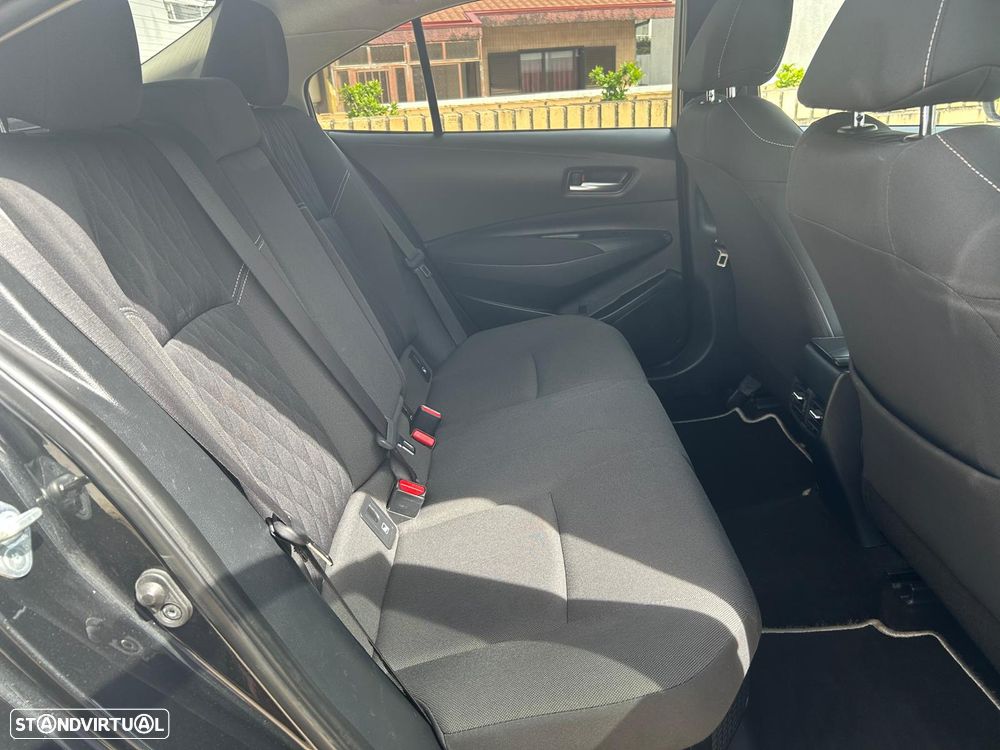 Toyota Corolla SD 1.8 Hybrid Exclusive - 21