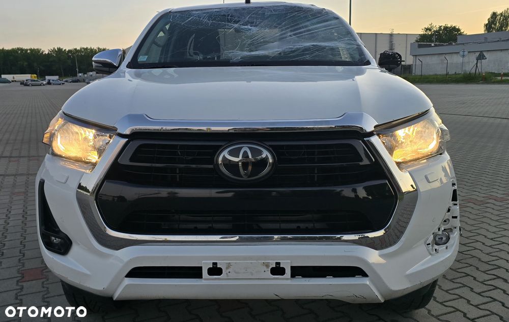 Toyota Hilux 4x4 Extra Cab Duty Comfort - 9
