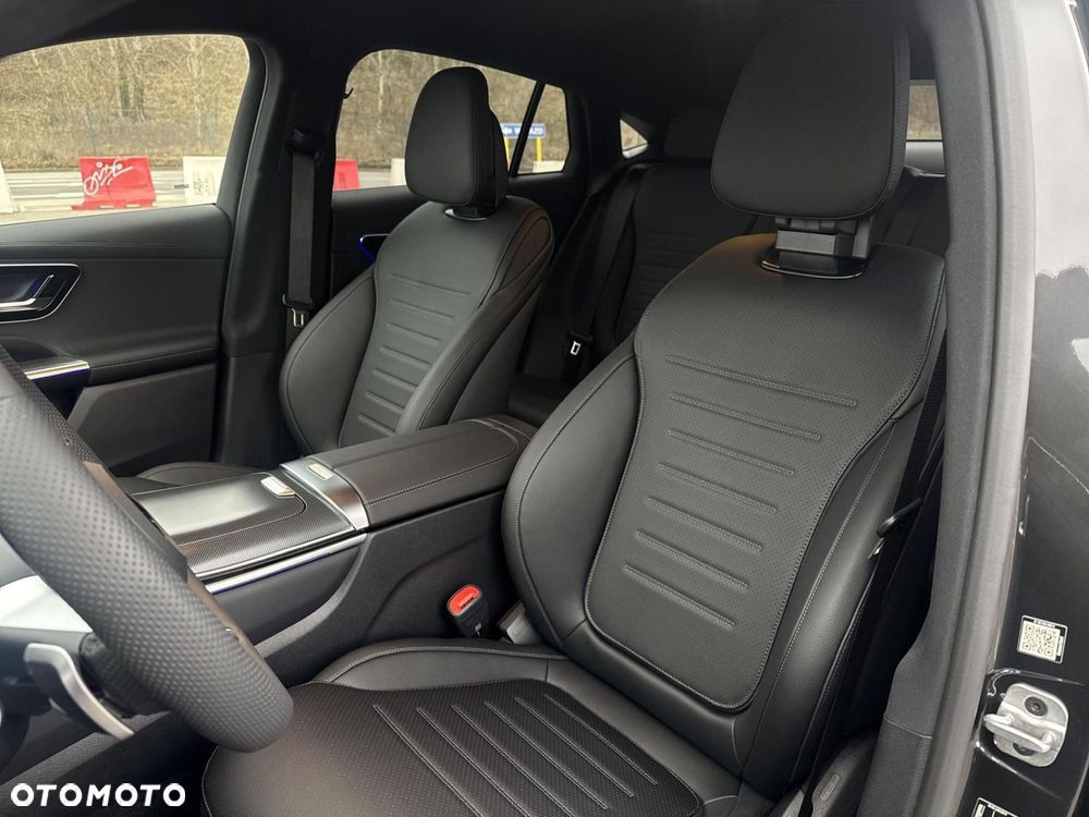 Mercedes-Benz GLC - 11