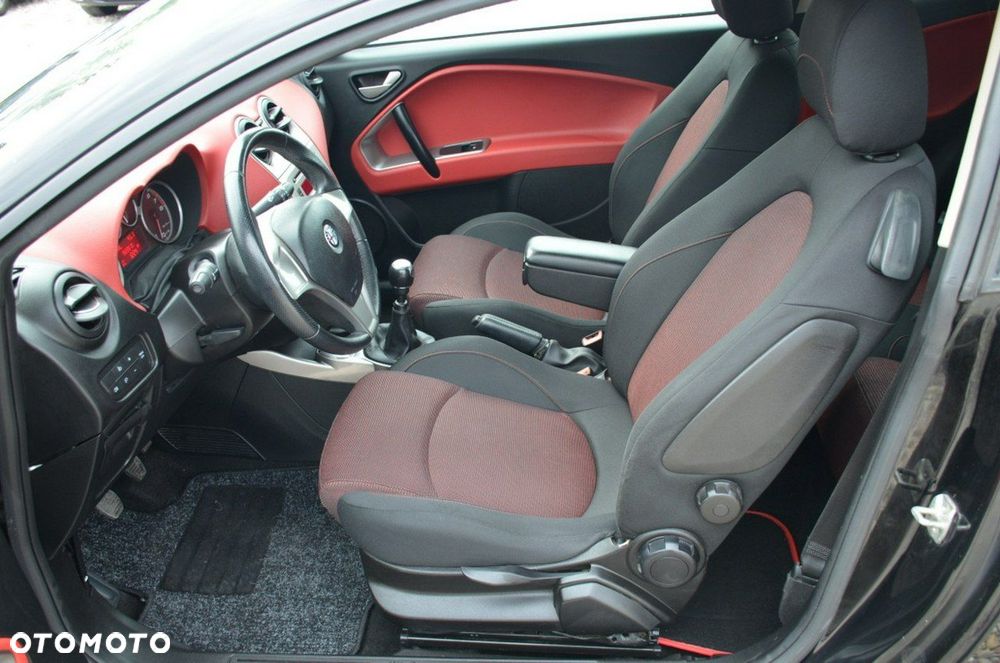 Alfa Romeo Mito - 25