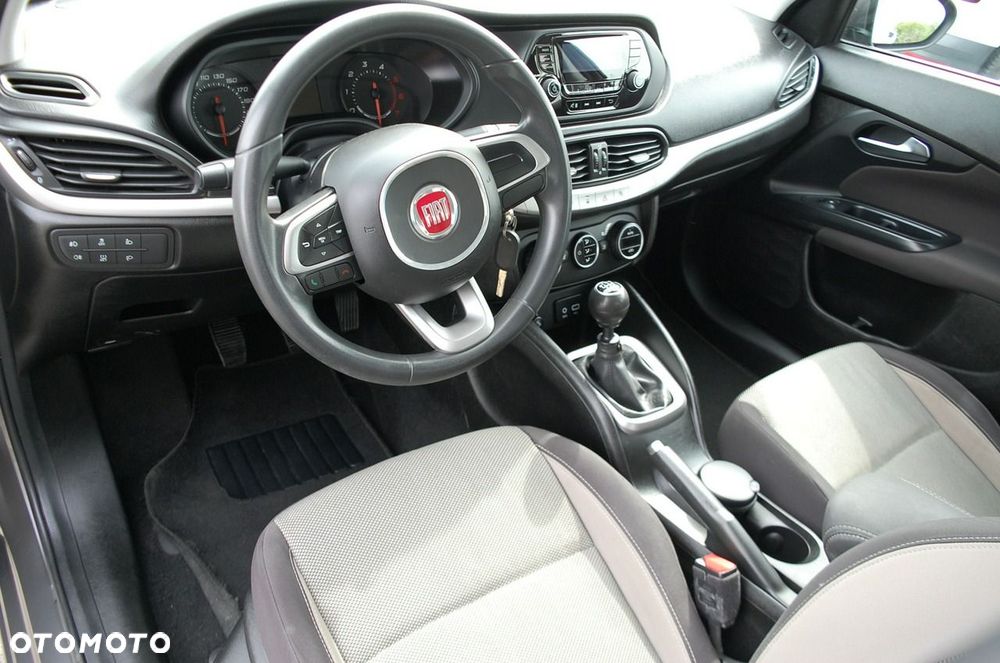 Fiat Tipo - 22
