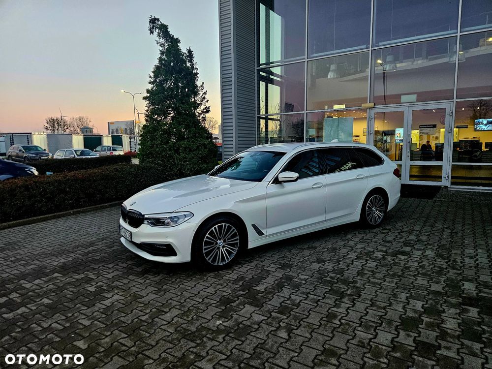 BMW Seria 5 520d xDrive Sport Line - 8
