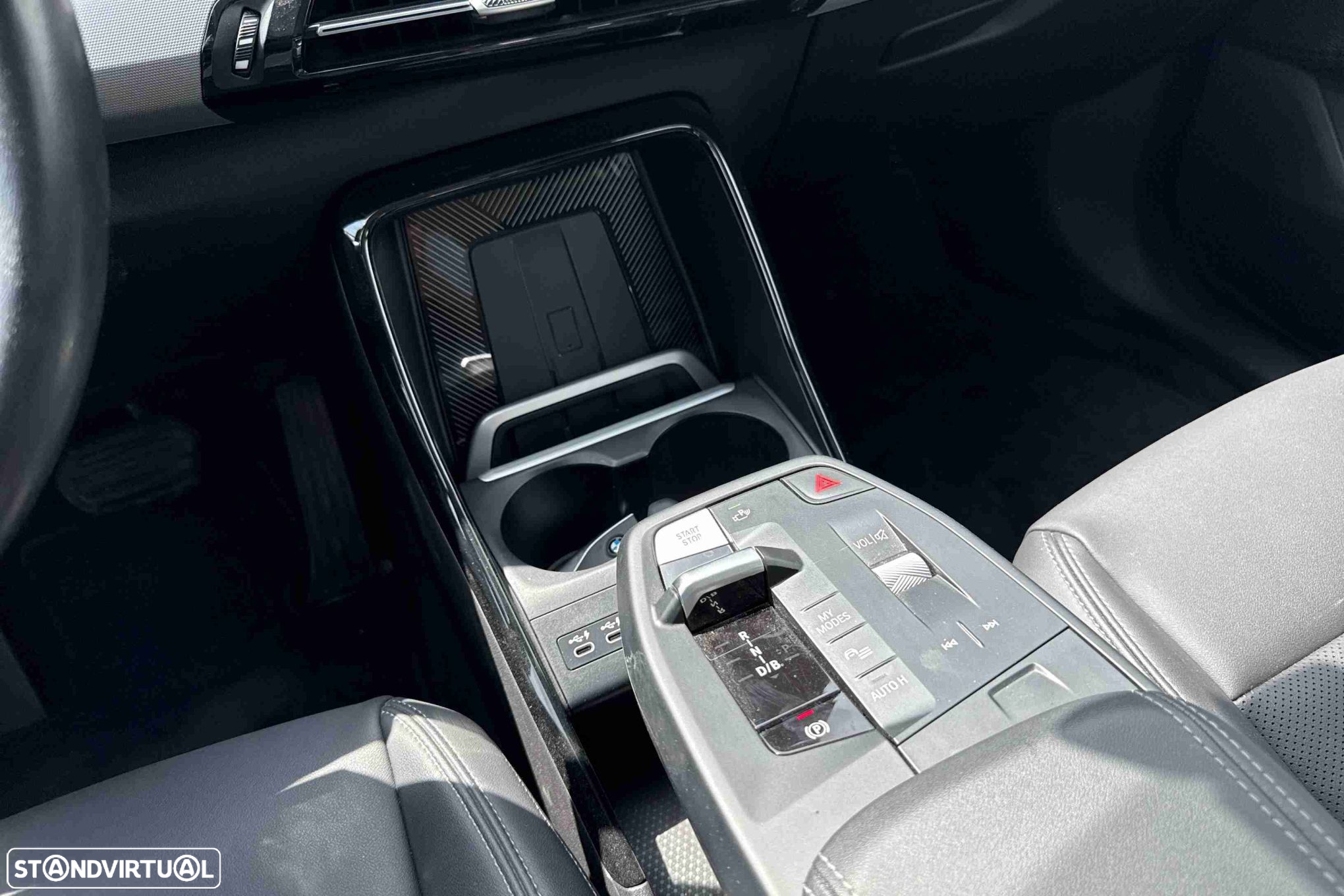 BMW iX1 xDrive30 - 8
