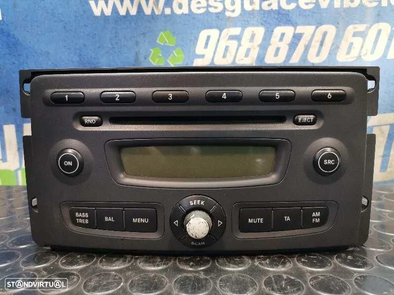 SISTEMA DE ÁUDIO RÁDIO CD SMART FORTWO COUPE - 1