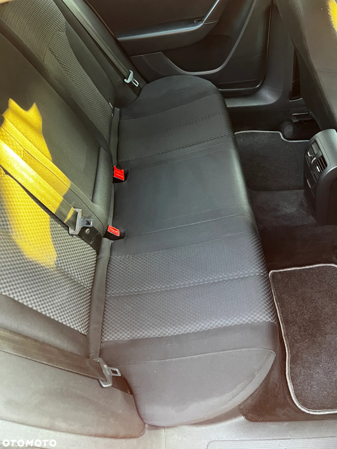 Volkswagen Passat 1.4 TSI BMT Trendline - 8