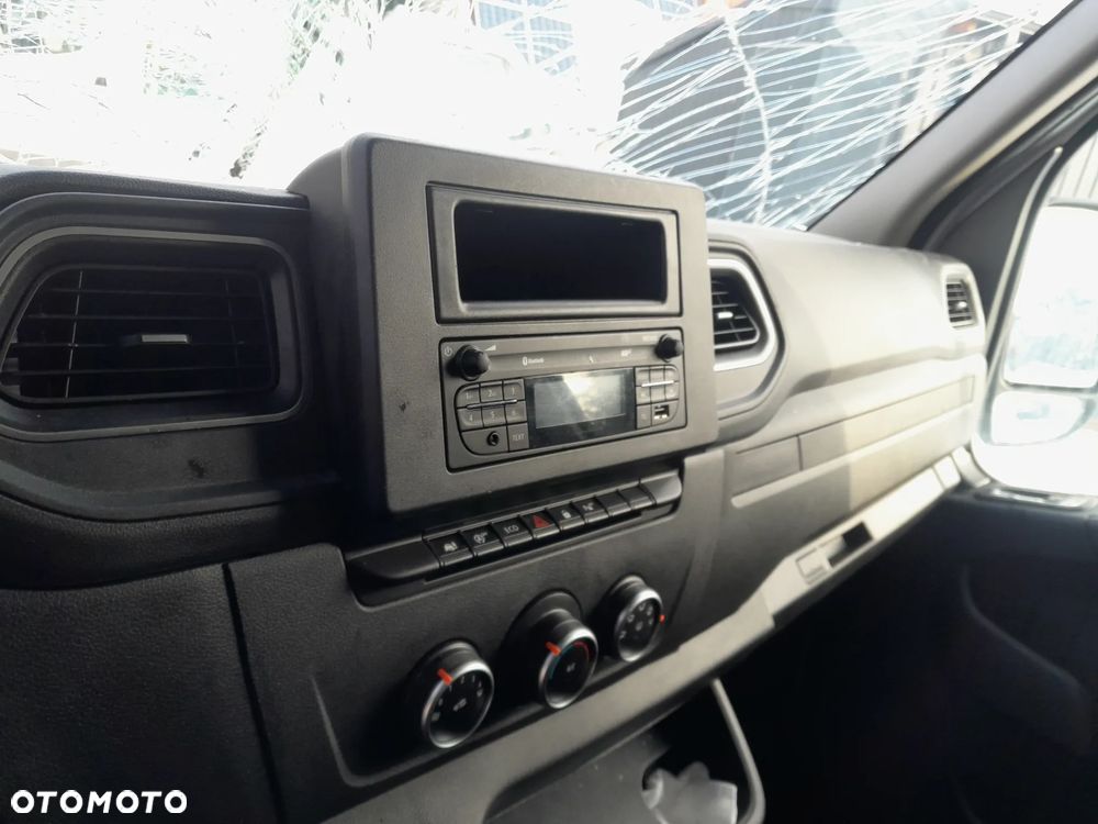 Renault Master - 12