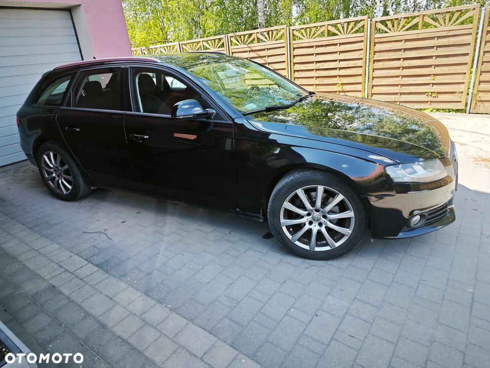 Audi A4 Avant 2.0 TDI - 4