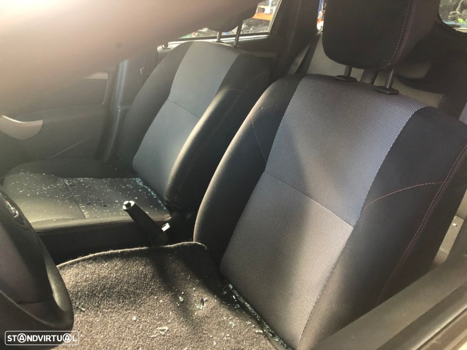 DACIA DUSTER 1.5 DCI 110 CV DE 2014 PARA PEÇAS - 5