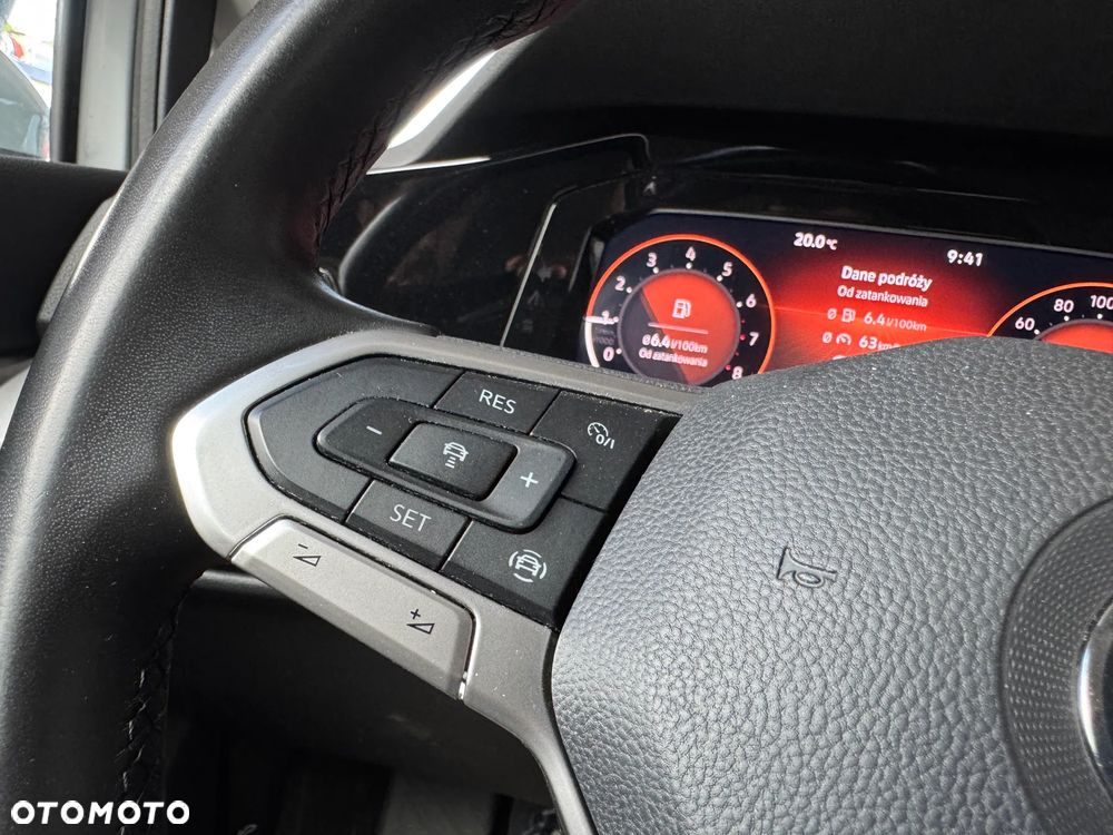 Volkswagen Golf 1.5 TSI EVO Life - 10