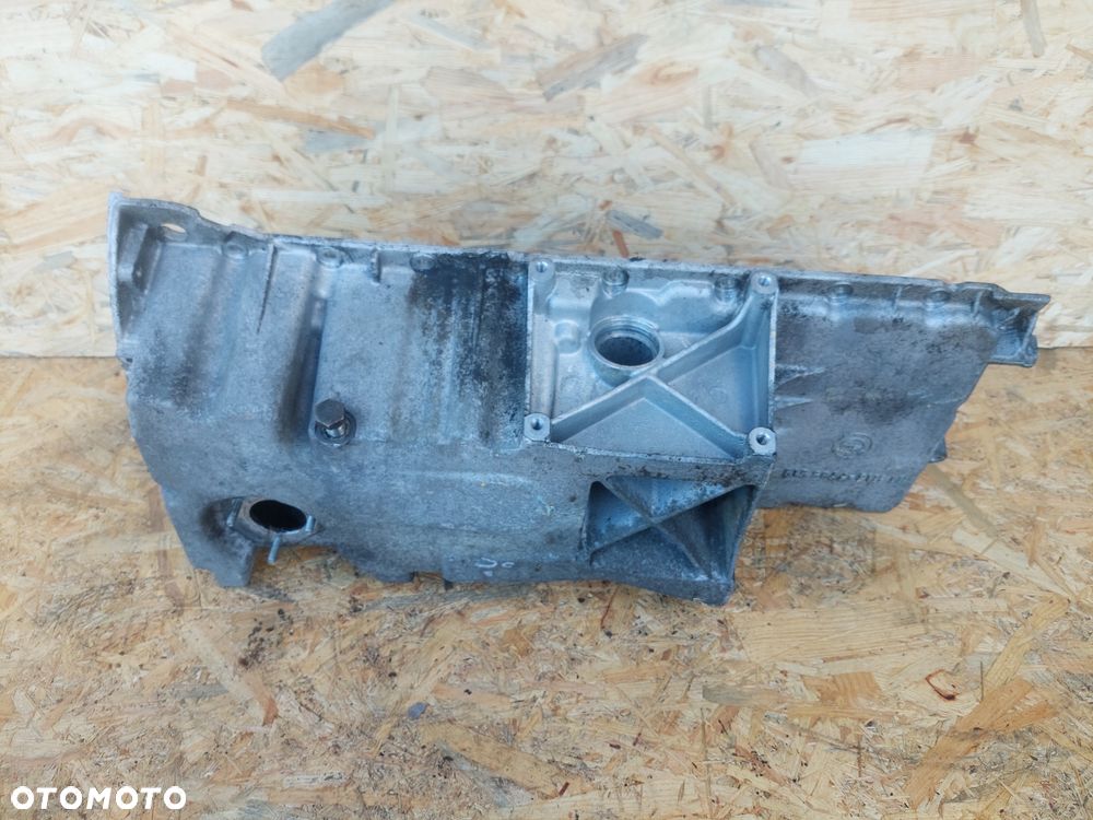 BMW E46 3.0XD MISKA OLEJOWA 4X4 7785519