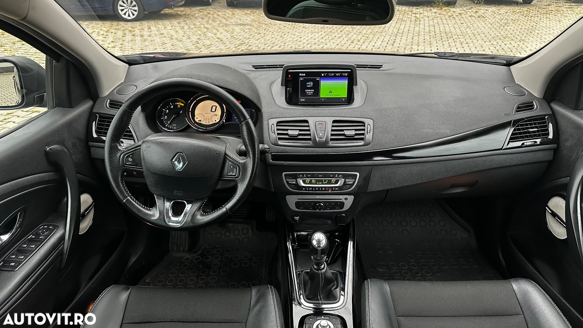 Renault Megane - 5