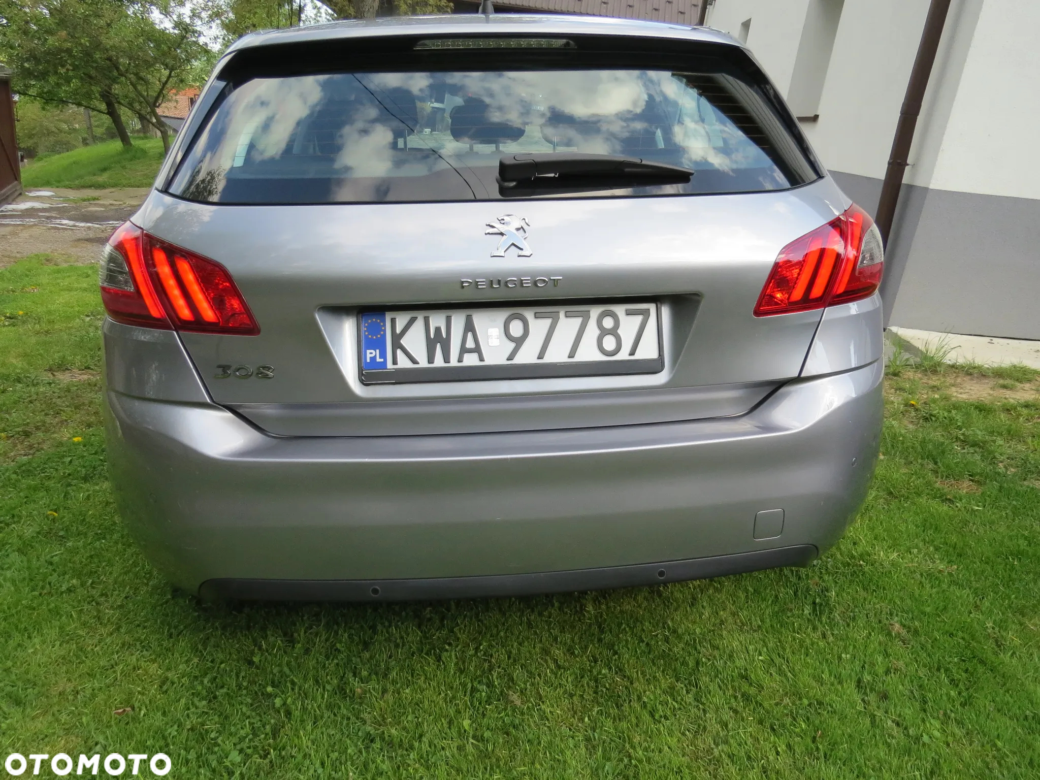 Peugeot 308 1.5 BlueHDi Active Pack Business S&S EAT8 - 21