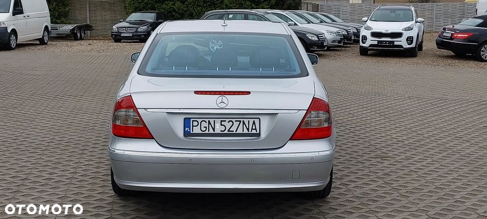 Mercedes-Benz Klasa E - 25