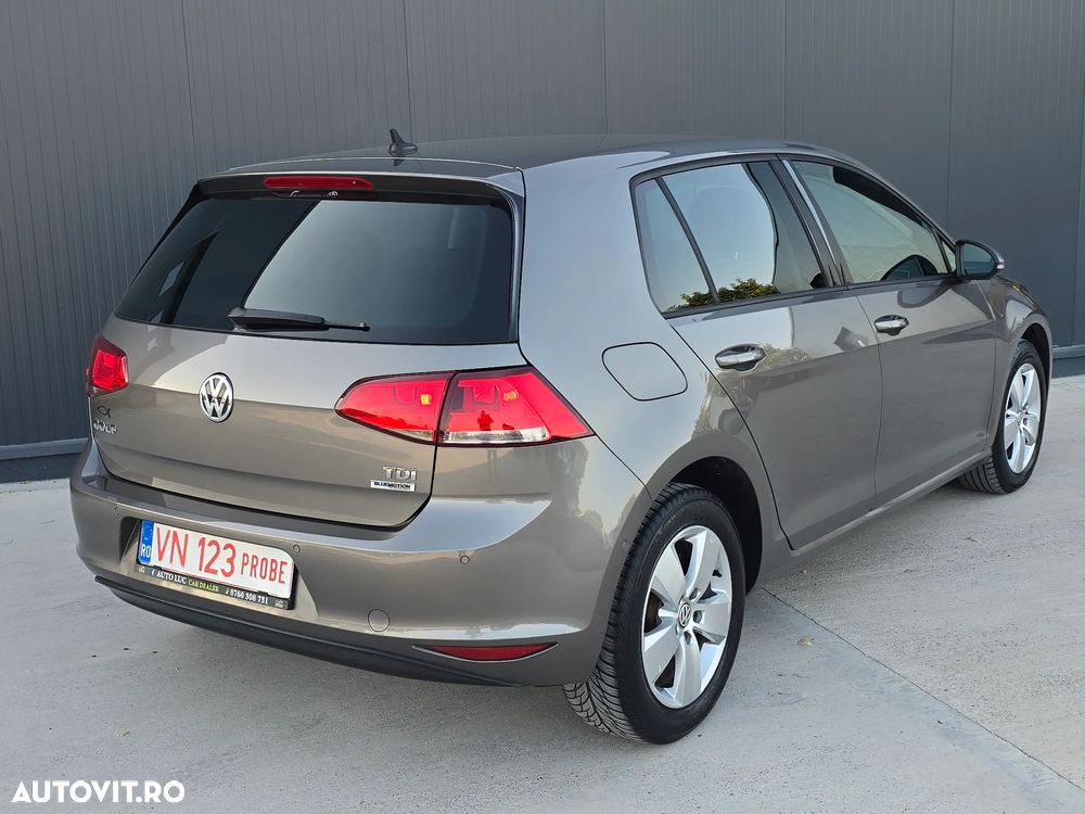 Volkswagen Golf 1.6 TDI BlueMotion Technology Comfortline - 17