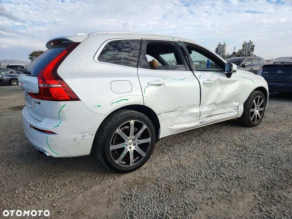 Volvo XC 60 T6 AWD Inscription - 4