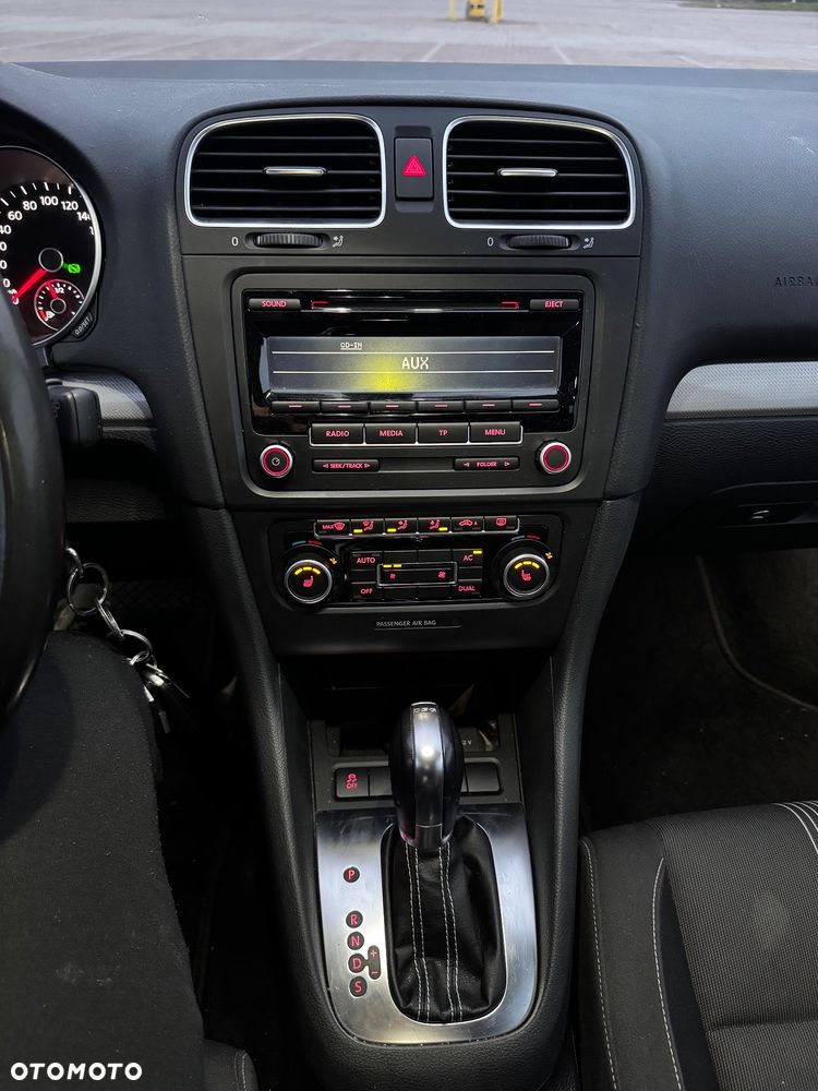 Volkswagen Golf 1.4 TSI DSG MATCH - 7