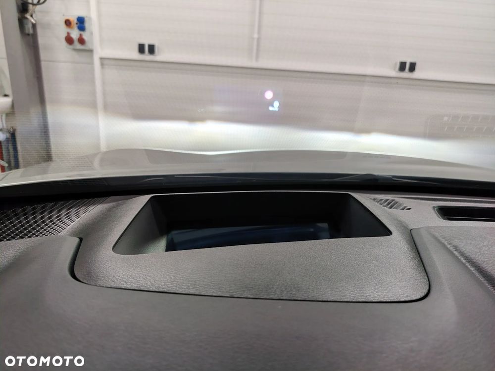 Nissan Qashqai 1.3 DIG-T MHEV Xtronic N-Connecta - 39