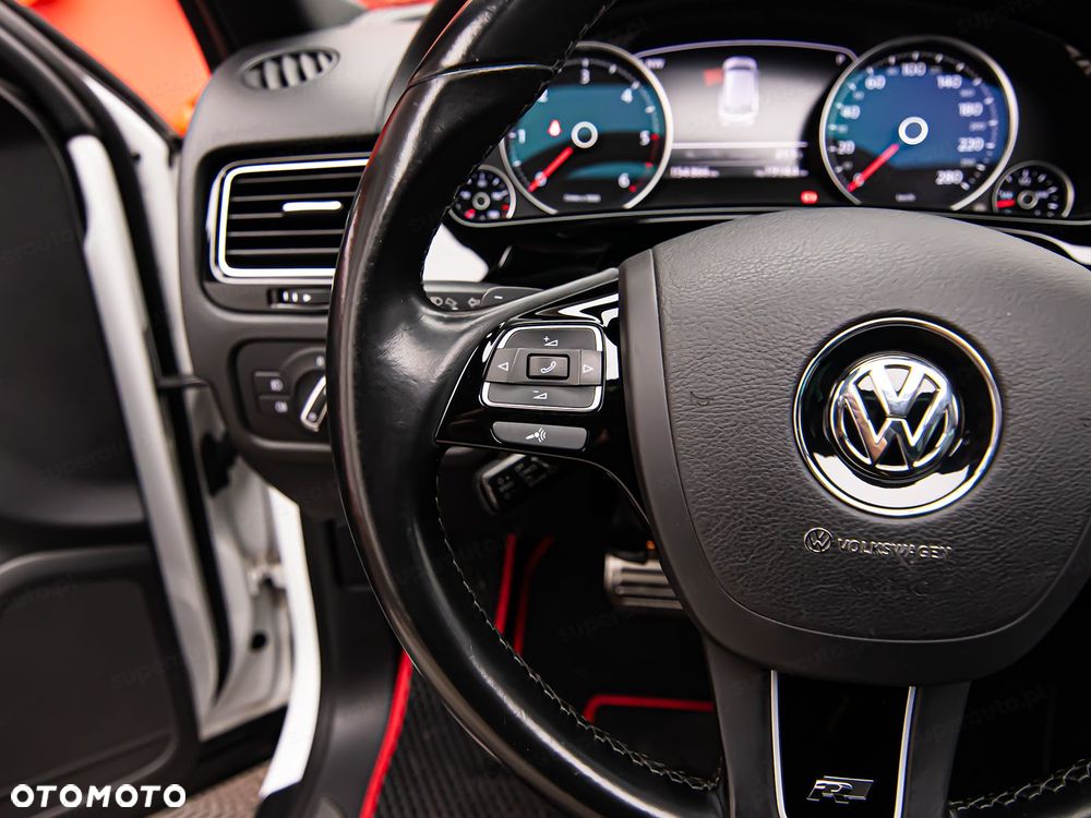 Volkswagen Touareg 3.0 V6 TDI BMT - 17