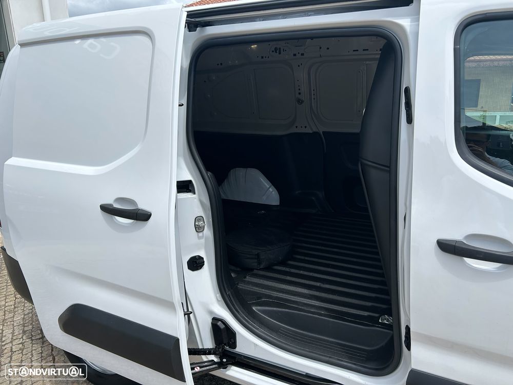 Peugeot e-PARTNER 50KWh LONGA NACIONAL SoH 96% - 19
