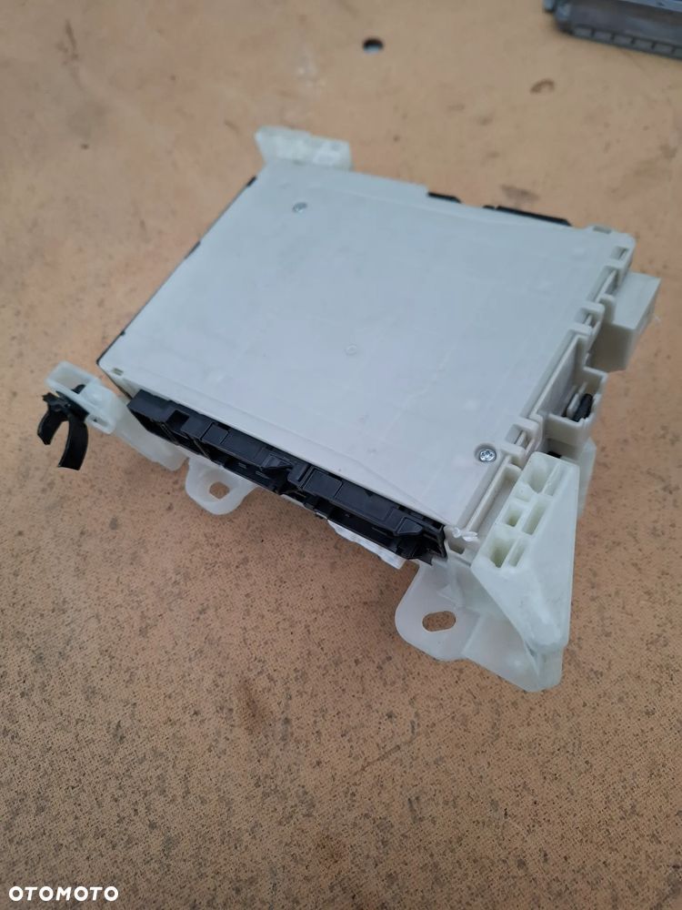 TOYOTA RAV4 V MODUŁ STEROWNIK KOMFORTU 89221-42420 - 3