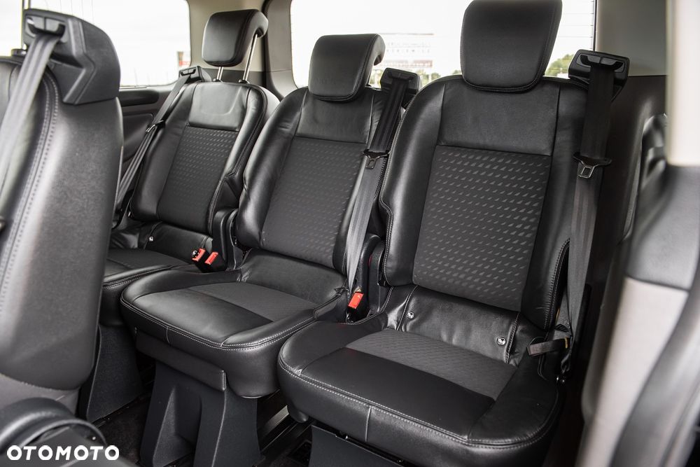 Ford Tourneo Custom 2.0 EcoBlue L1 Sport - 26