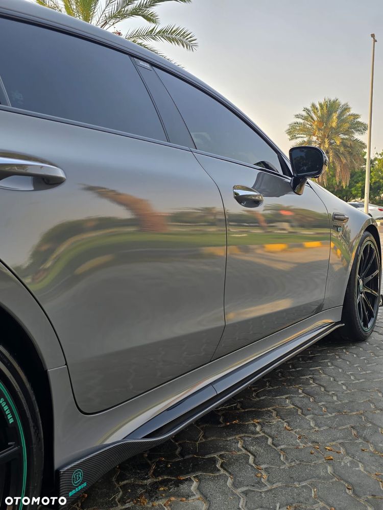 Mercedes-Benz AMG GT 63 S 4Matic+ Speedshift MCT 9G - 15