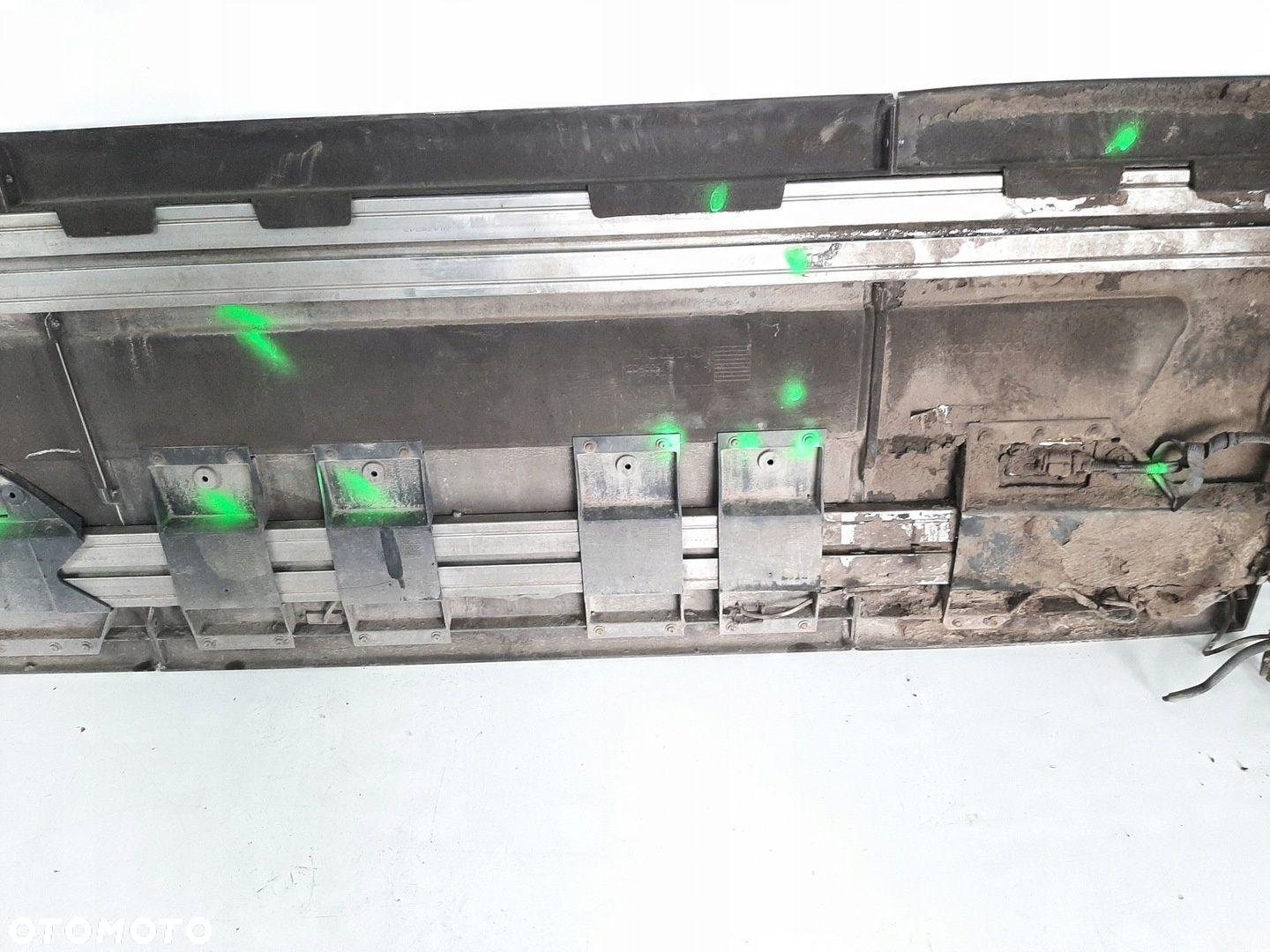 VOLVO FH440 EURO4 07R OSLONA ZABUDOWA MIEDZYOSIOWA SPOILER 20452937 - 16