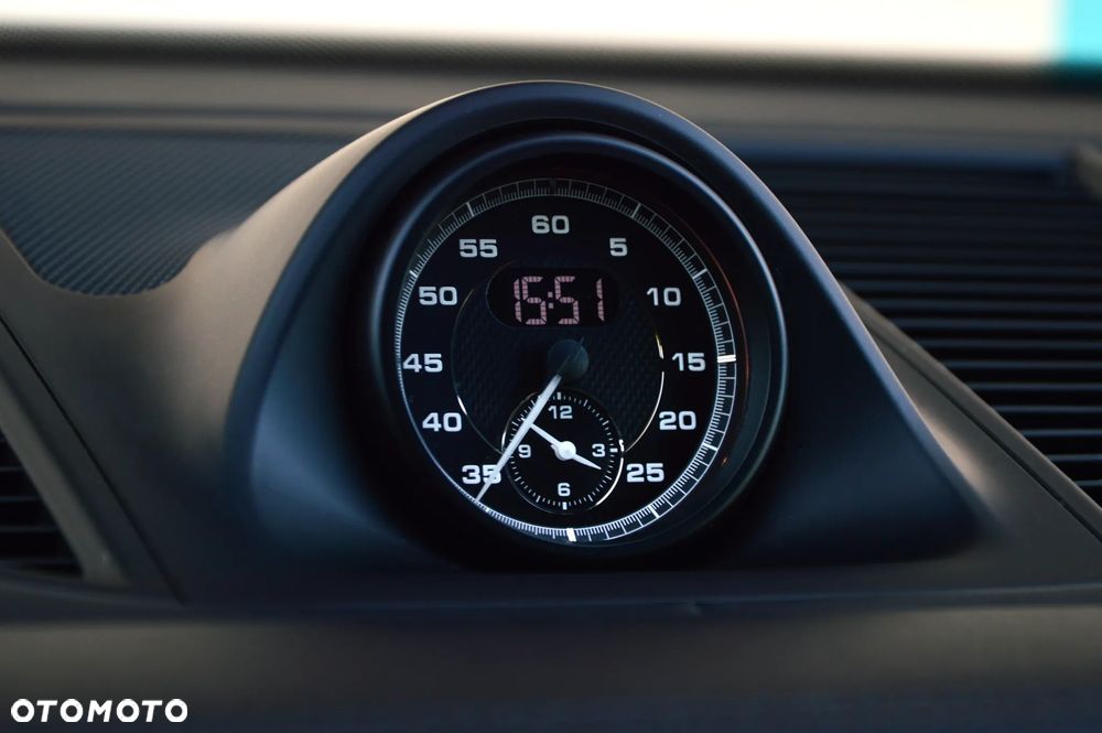 Porsche Macan Standard - 25