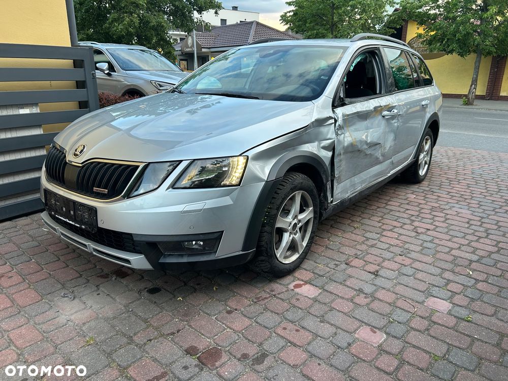 Skoda Octavia Scout 1.8 TSI 4x4 DSG - 7