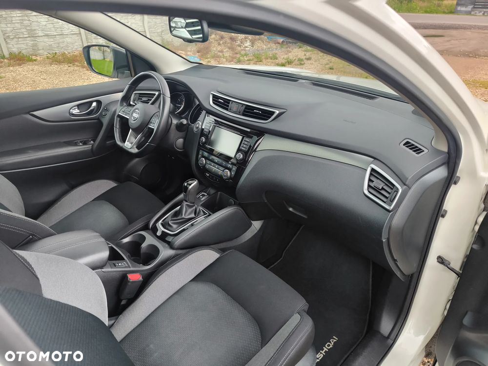Nissan Qashqai 1.3 DIG-T Tekna DCT - 11