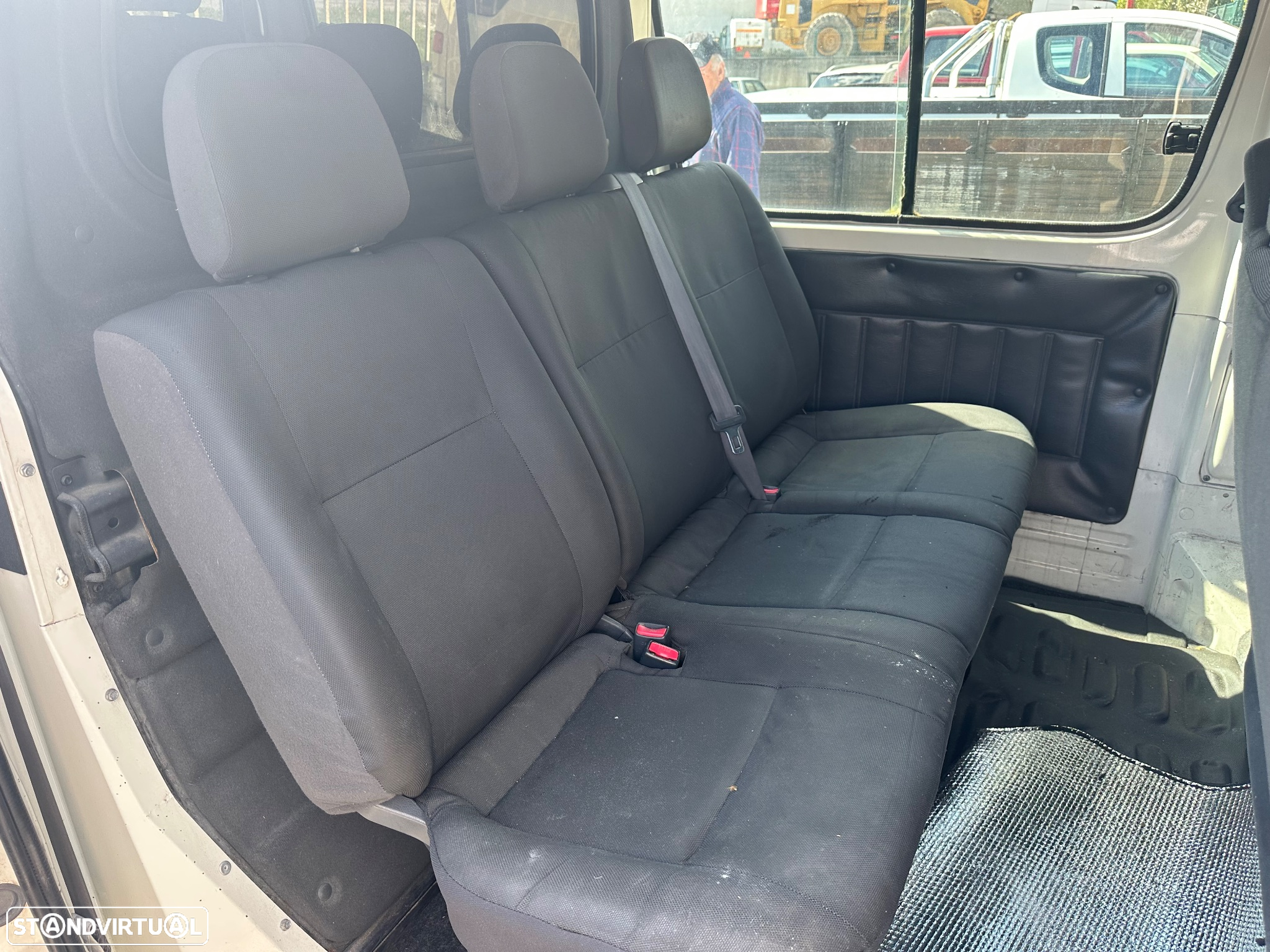 Toyota HiAce 2.5 D-4D Service 2.8T - 6