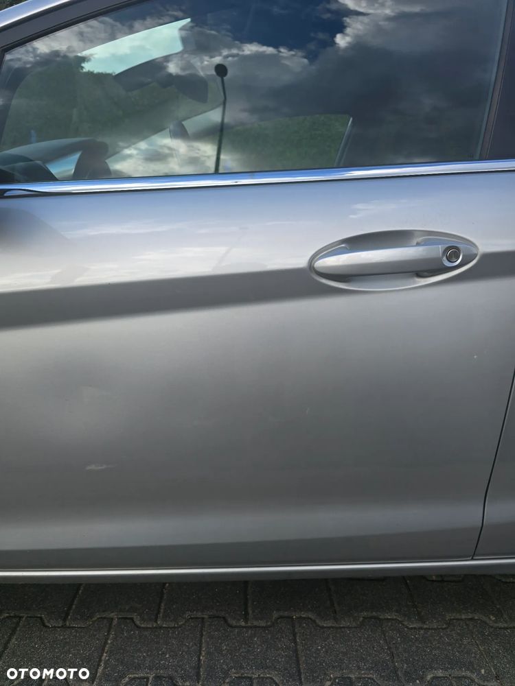 Ford Fiesta 1.6 TDCi DPF Titanium - 6