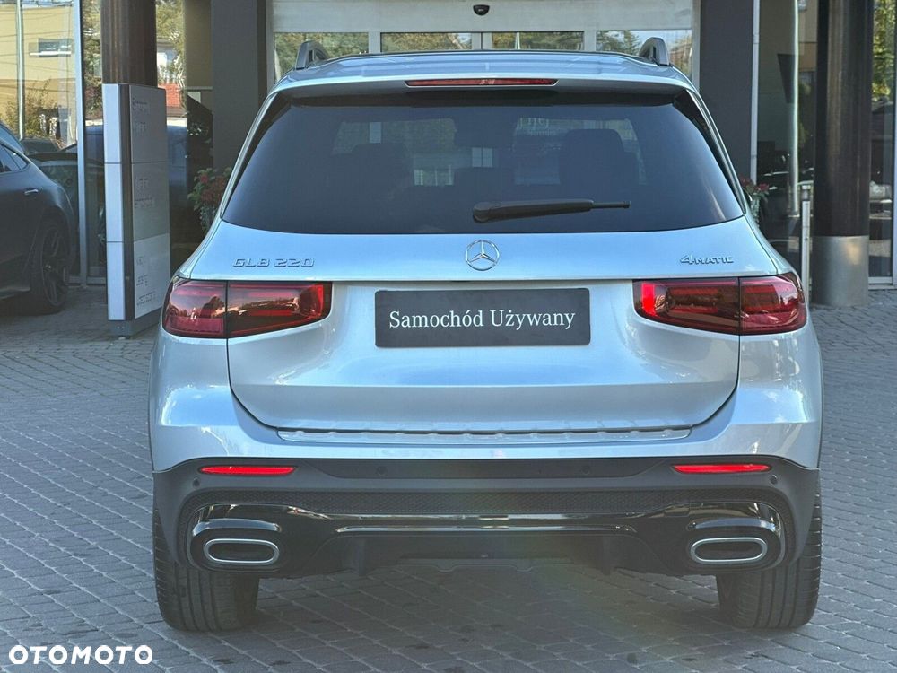 Mercedes-Benz GLB - 5