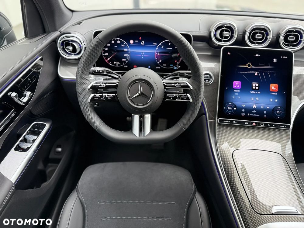 Mercedes-Benz GLC - 13