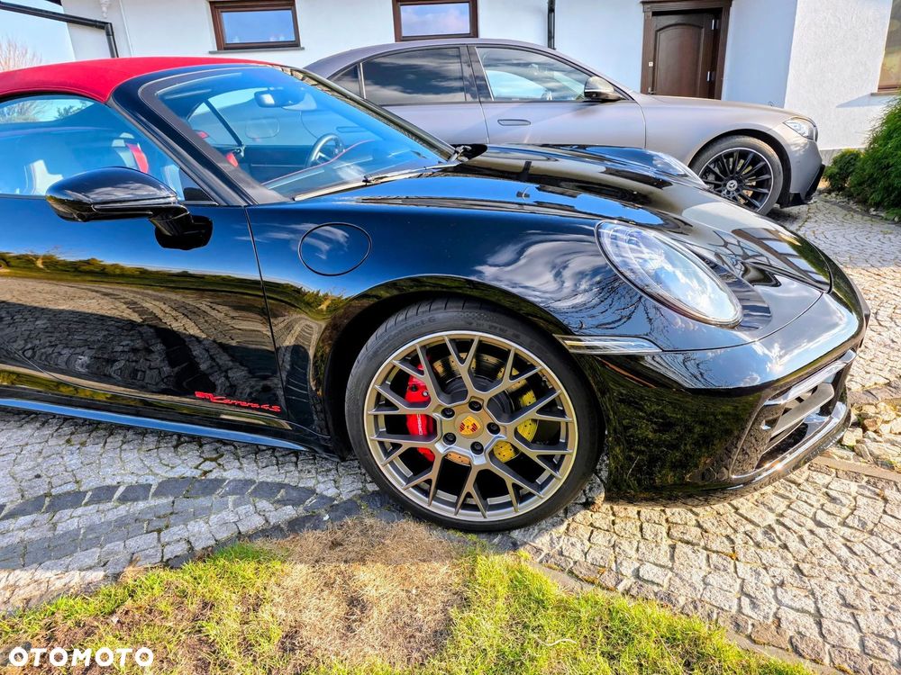 Porsche 911 Carrera 4S - 13