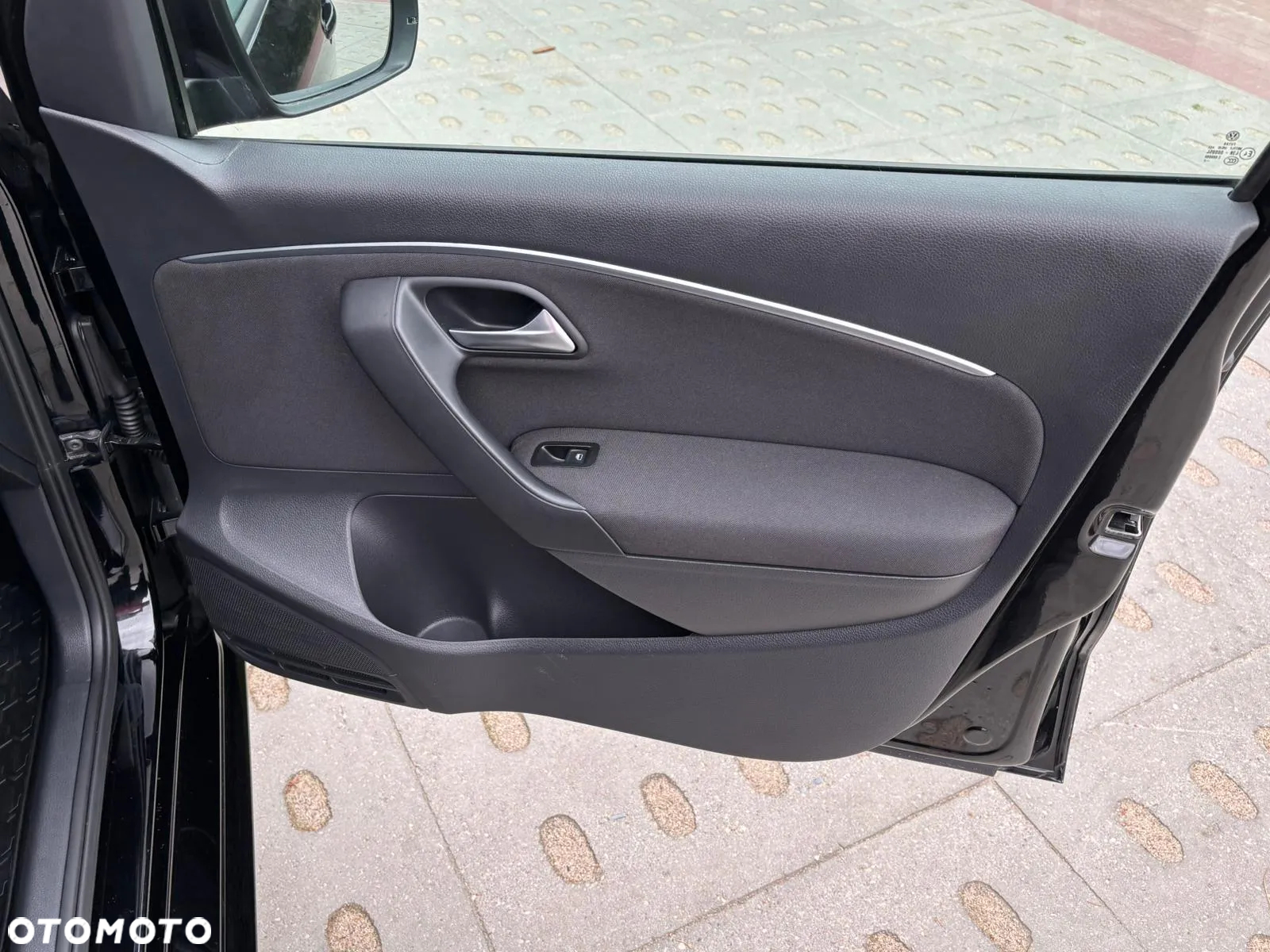 Volkswagen Polo 1.2 TSI Blue Motion Technology Comfortline - 19