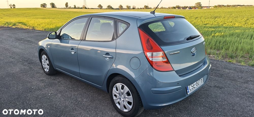Hyundai i30 1.6 blue Comfort - 4