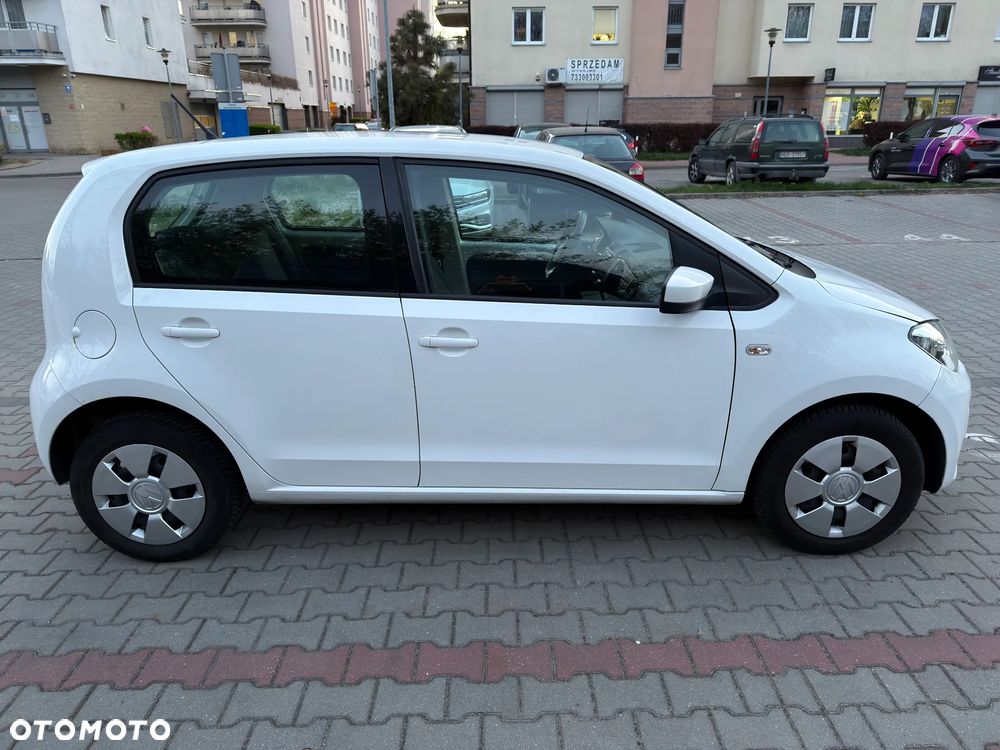 Volkswagen up! 1.0 move - 5