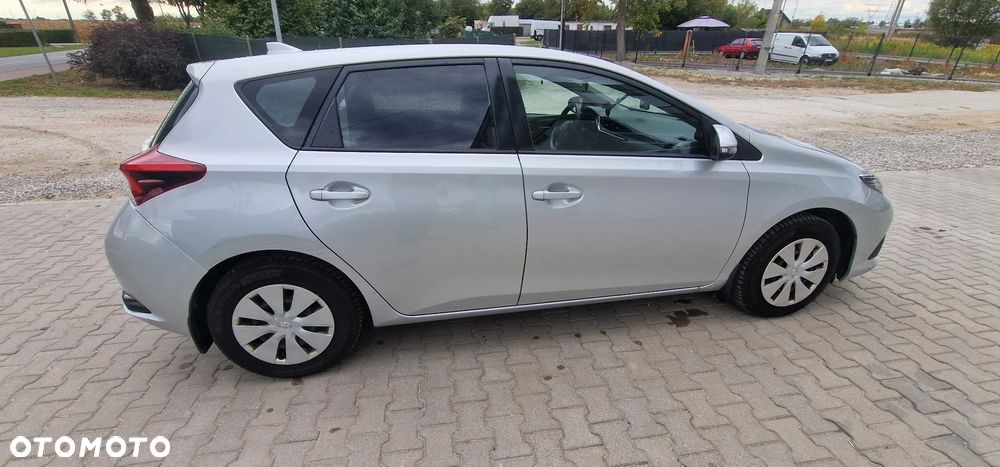 Toyota Auris 1.6 Active - 5