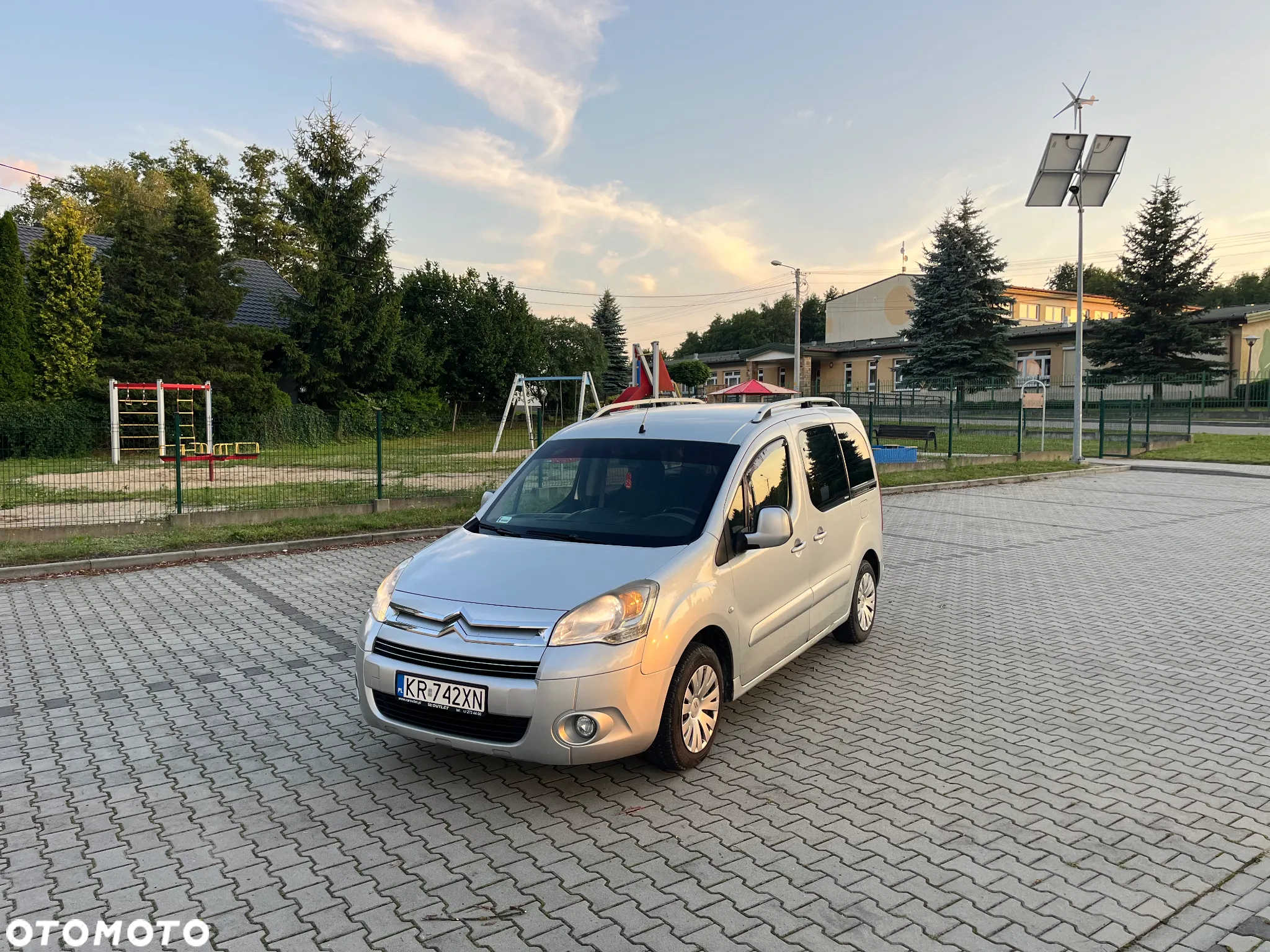 Citroën Berlingo II 1.6 HDi Multispace - 4
