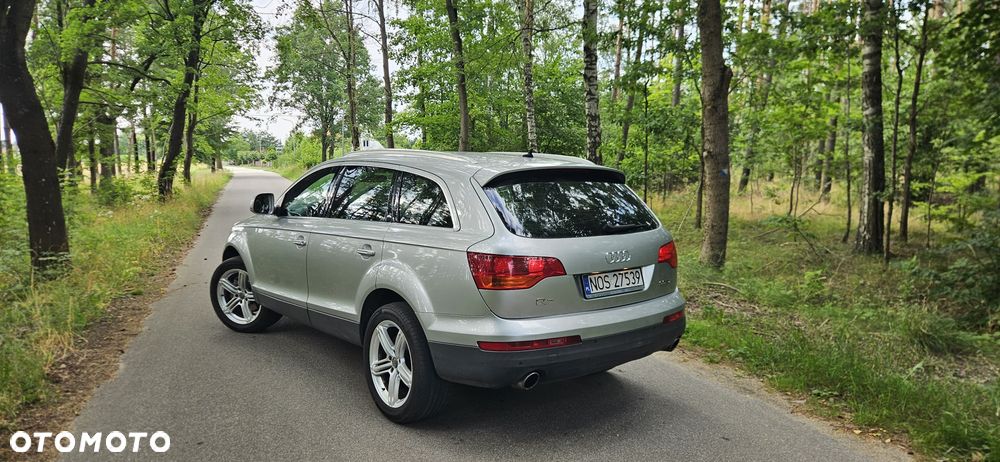 Audi Q7 - 4