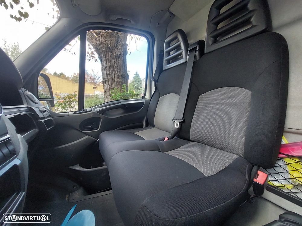 Iveco Iveco Daily 2.3 Diesel HKa 35 C Radstand 3300 - 14