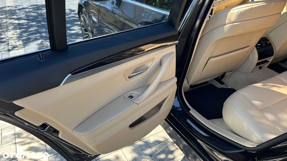 BMW Seria 5 - 16