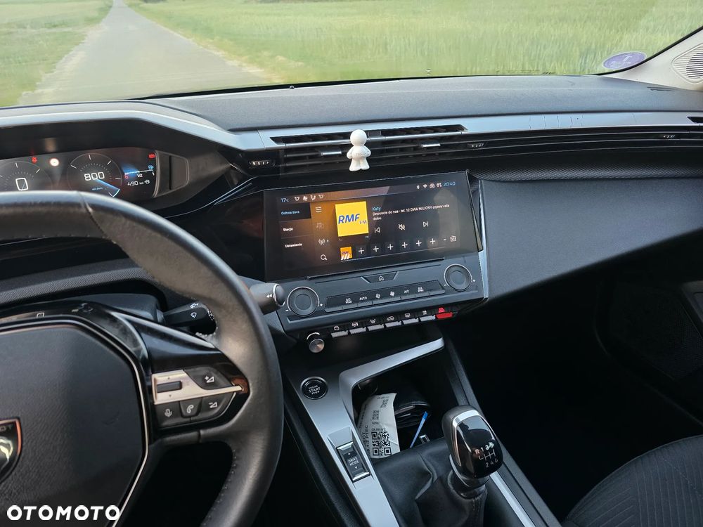 Peugeot 308 1.2 PureTech Allure S&S - 14