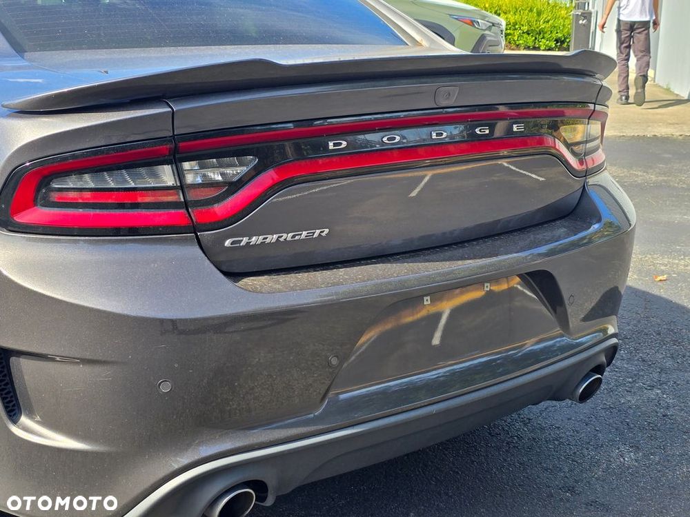 Dodge Charger - 9