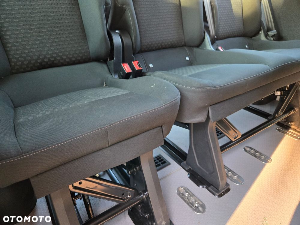 Ford Transit Custom - 22