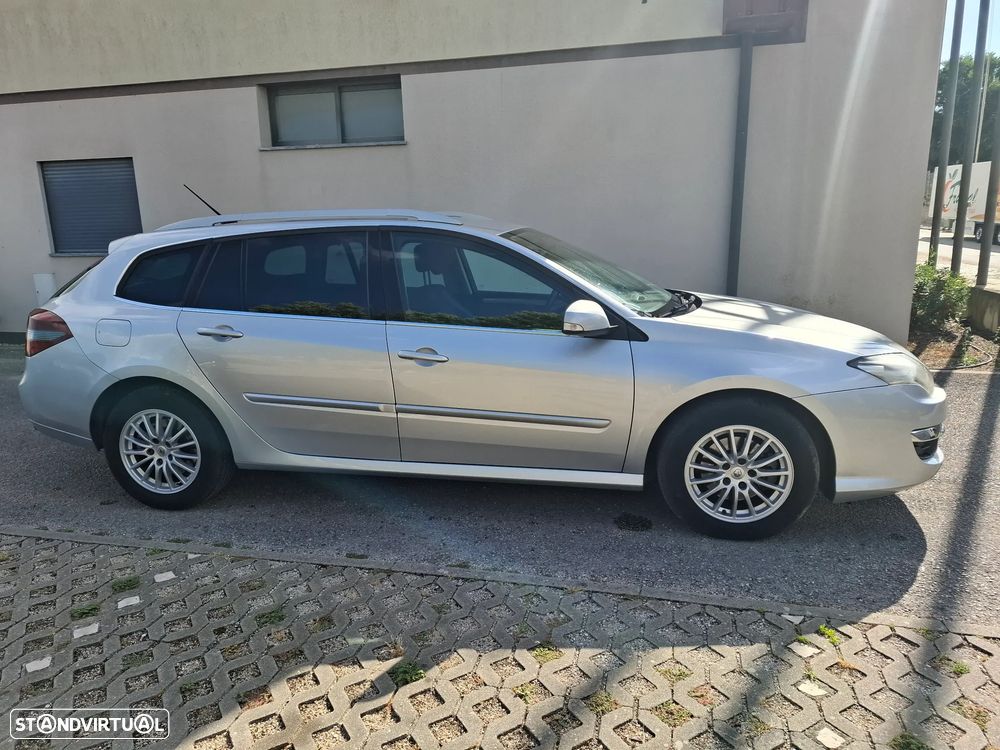 Renault Laguna Break 2.0 dCi Dynamique S - 7